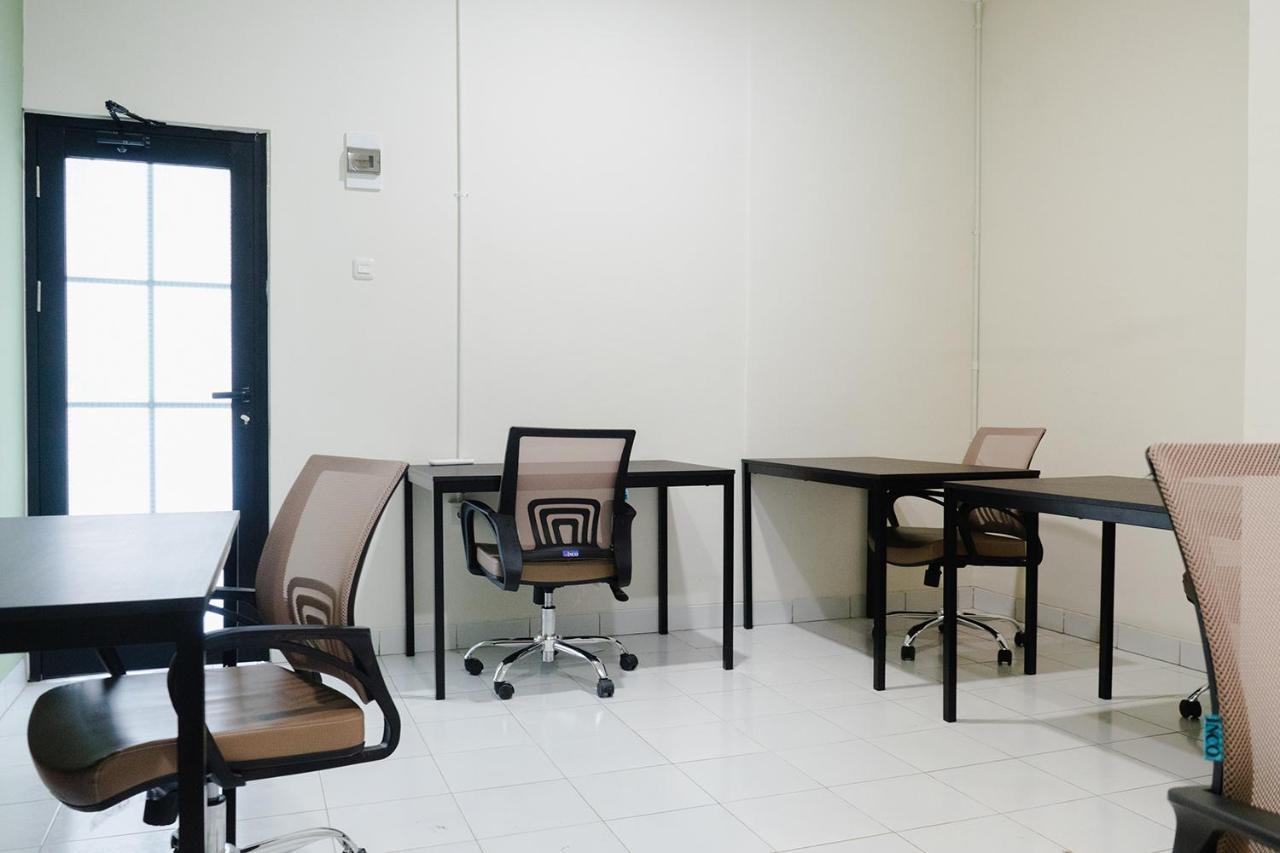 Social Hub By Twospaces Jakarta Kültér fotó