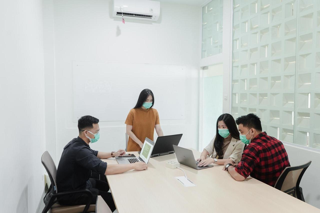 Social Hub By Twospaces Jakarta Kültér fotó