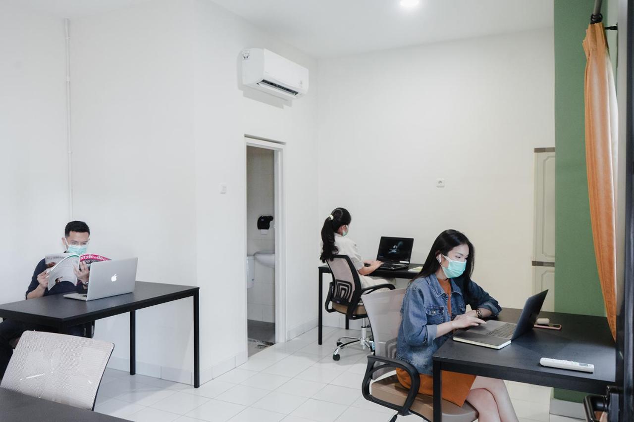 Social Hub By Twospaces Jakarta Kültér fotó